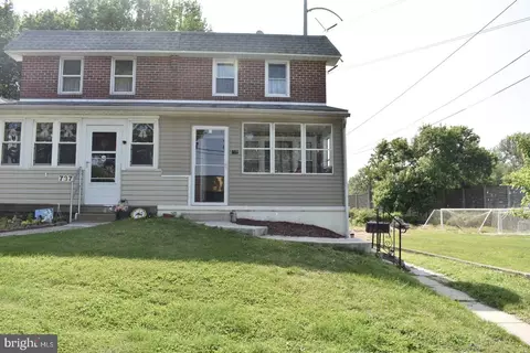 739 Jansen Ave, Essington, PA 19029