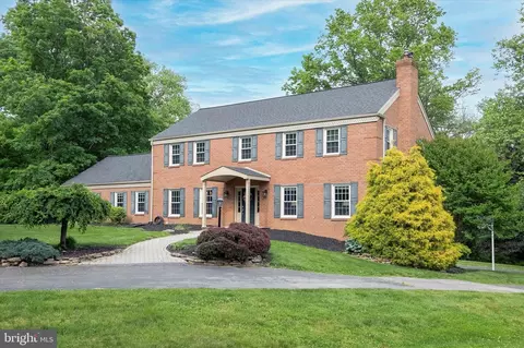 531 Brandymede Rd, Bryn Mawr, PA 19010