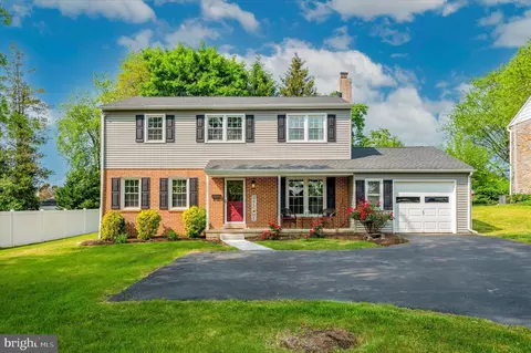 2742 Springfield Rd, Broomall, PA 19008