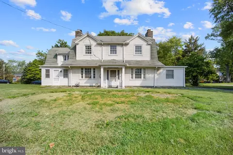 119 W Chester Pike, Ridley Park, PA 19078