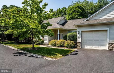 33 Fox Run, Glen Mills, PA 19342