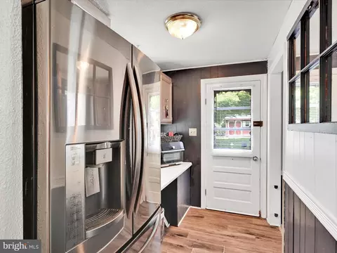 212 E Dutton Mill Rd, Brookhaven, PA 19015 photo 12