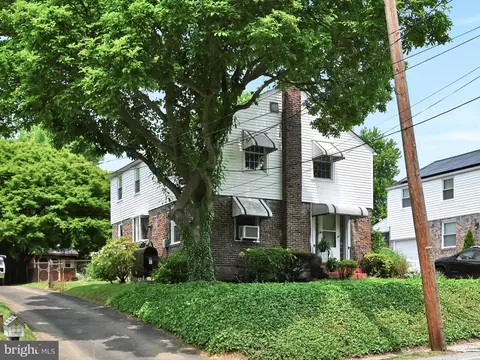 212 E Dutton Mill Rd, Brookhaven, PA 19015 photo 3