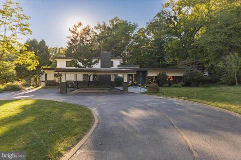 300 Farwood Rd, Wynnewood, PA 19096