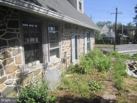 306 W Wayne Ave, Wayne, PA 19087 photo 8