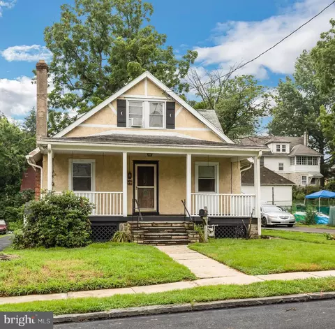 51 Berkley Ave, Lansdowne, PA 19050
