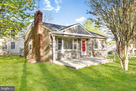 185 S Bishop Ave, Secane, PA 19018