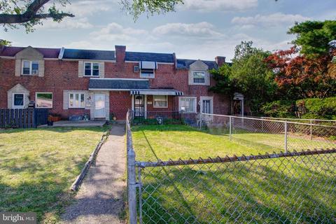 1907 Delmar Dr, Folcroft, PA 19032