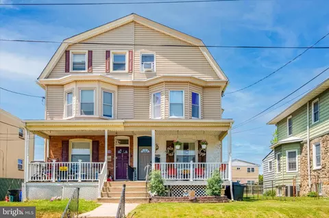 725 11th Ave, Prospect Park, PA 19076