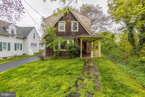 449 S Edgmont St, Media, PA 19063