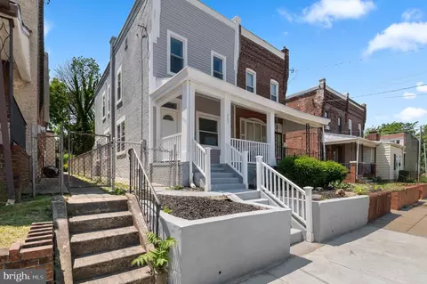 922 Fulton St, Chester, PA 19013