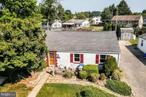 67 Florence Ave, Aston, PA 19014