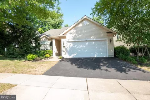 44 Brentwood Rd, Marcus Hook, PA 19061