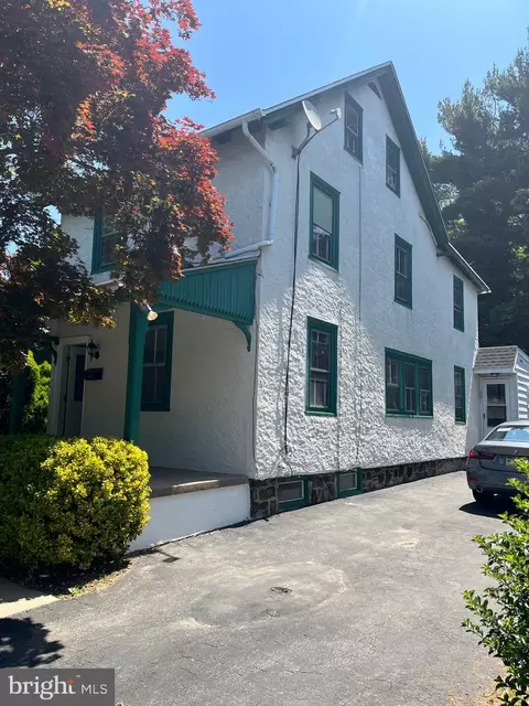 235 Callanan Ave, Bryn Mawr, PA 19010
