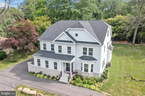 444 Conestoga Rd, Wayne, PA 19087