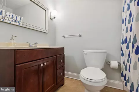 192 W Wayne Ave #1A, Wayne, PA 19087 photo 19