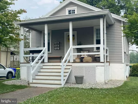 5 Station Rd, Chadds Ford, PA 19317