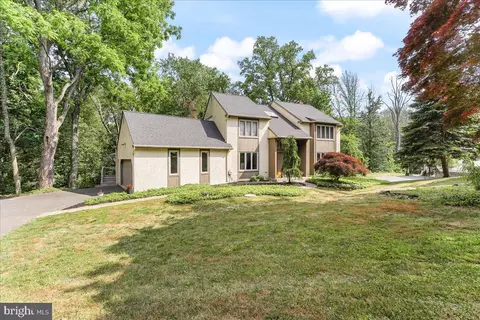 131 Mansion Dr, Media, PA 19063