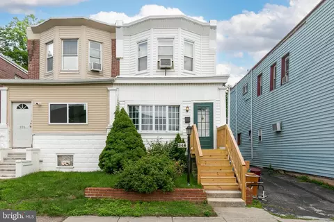 344 Powhattan Ave, Essington, PA 19029