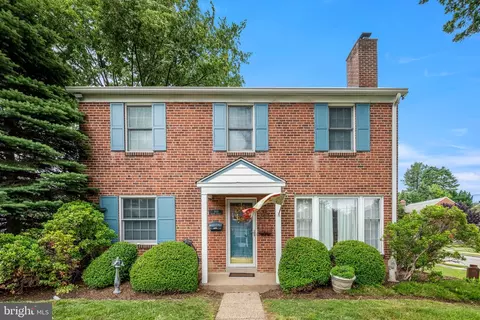 900 Harper Ave, Drexel Hill, PA 19026