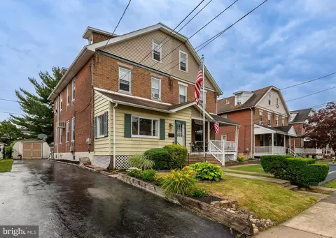 15 N Wells Ave, Glenolden, PA 19036