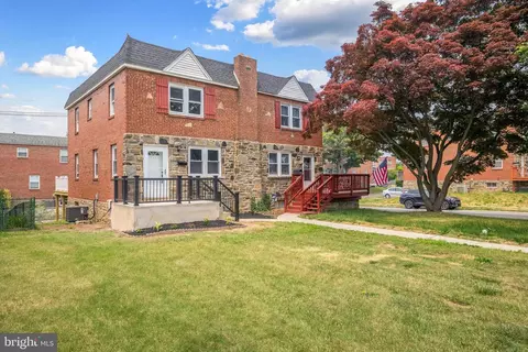 42 Greenhill Rd, Media, PA 19063