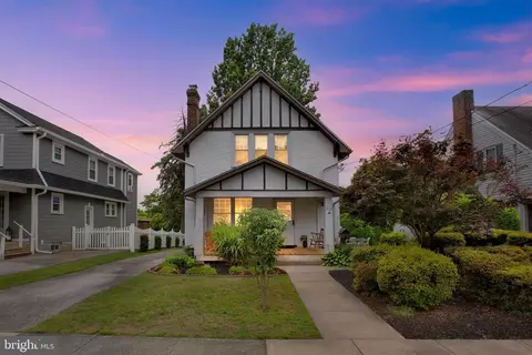 514 Harrison St, Ridley Park, PA 19078