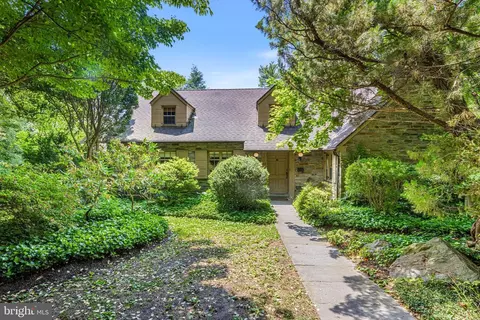 55 Wellesley Rd, Swarthmore, PA 19081