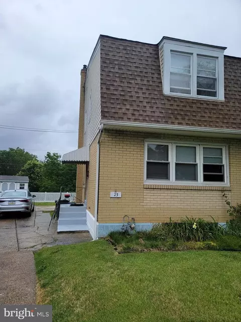 23 Collier Cir, Ridley Park, PA 19078