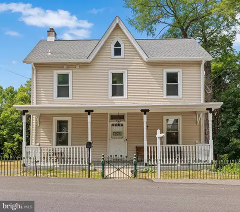 2450 Mount Rd, Aston, PA 19014