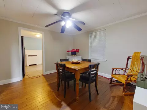 Dining - 502 S Bishop Ave, Secane, PA 19018 photo 1 of 2