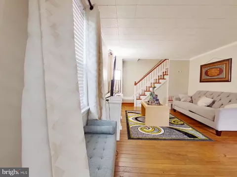 Living - 502 S Bishop Ave, Secane, PA 19018 photo 3 of 3