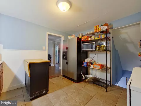 Kitchen - 502 S Bishop Ave, Secane, PA 19018 photo 2 of 3