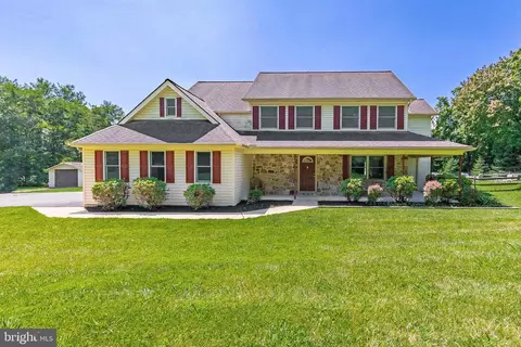 1580 Middletown Rd, Glen Mills, PA 19342