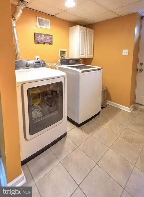 654 E Leamy Ave, Springfield, PA 19064 photo 37