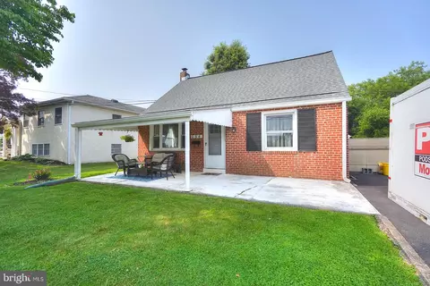 654 E Leamy Ave, Springfield, PA 19064 photo 7