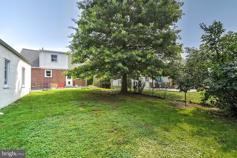 654 E Leamy Ave, Springfield, PA 19064 photo 46
