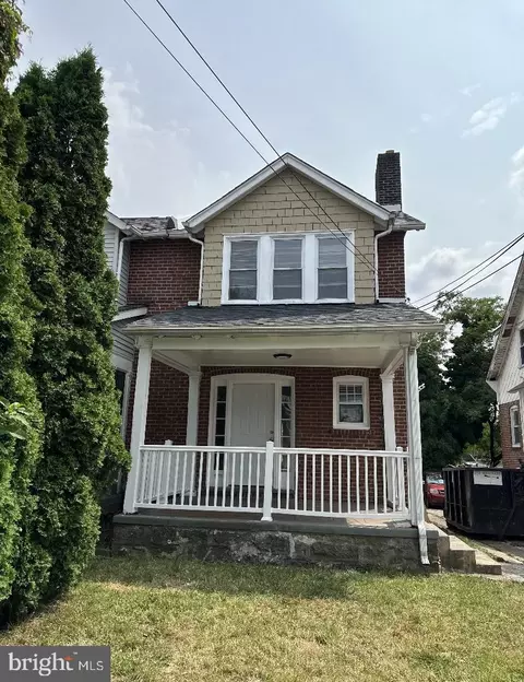 122 Bartlett Ave, Sharon Hill, PA 19079