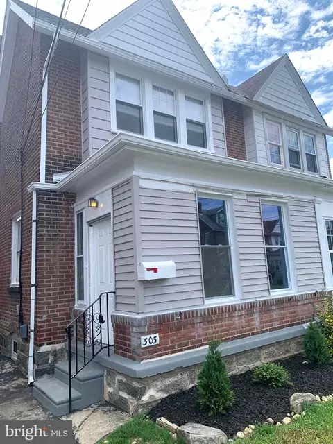 303 Wolfenden, Collingdale, PA 19023