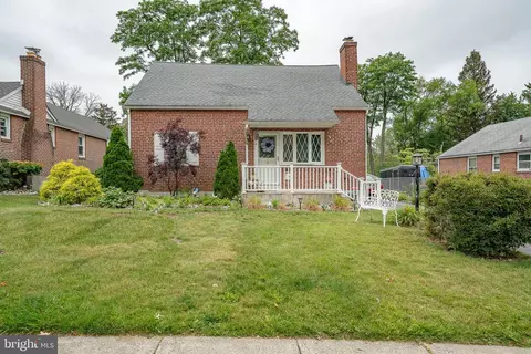 30 Barren Rd, Newtown Square, PA 19073