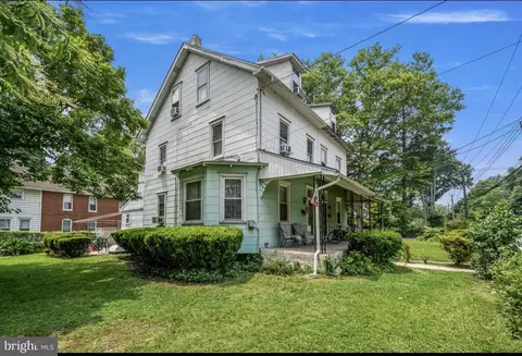 604 Yale Ave, Swarthmore, PA 19081