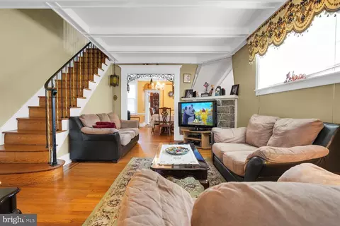 201 Bayard Rd, Upper Darby, PA 19082