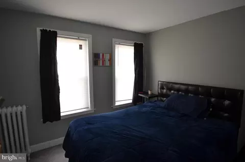 210 E 10th St, Marcus Hook, PA 19061 photo 10