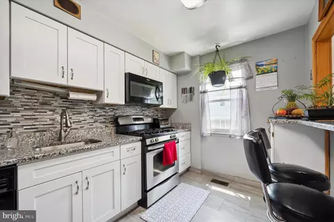 1203 Laurel Rd, Sharon Hill, PA 19079