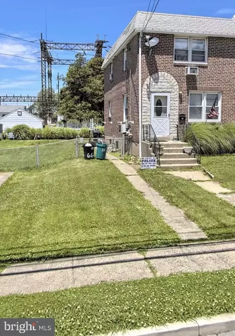 66 N Elmwood Ave, Glenolden, PA 19036