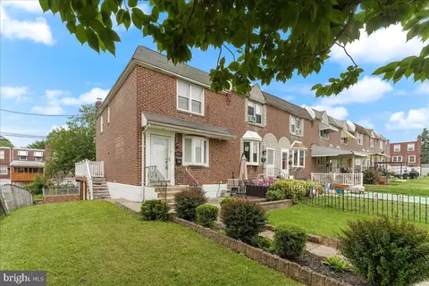 800 Hillcrest Dr, Glenolden, PA 19036
