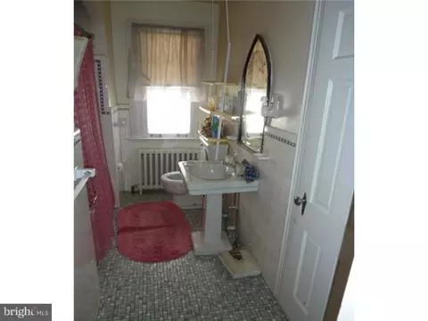 1 E Providence Rd, Yeadon, PA 19050 photo 7