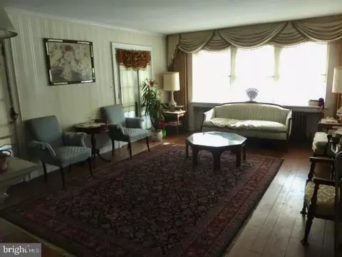 1 E Providence Rd, Yeadon, PA 19050 photo 4