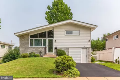 622 Woodland Ave, Swarthmore, PA 19081