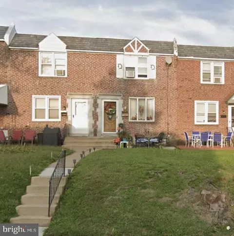 565 S 3rd St, Darby, PA 19023